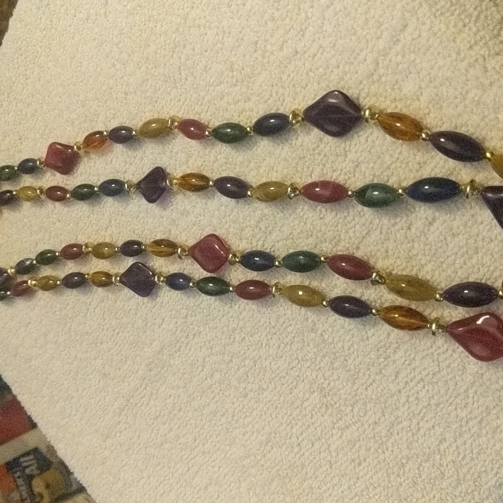 Multi colored stone beaded necklace